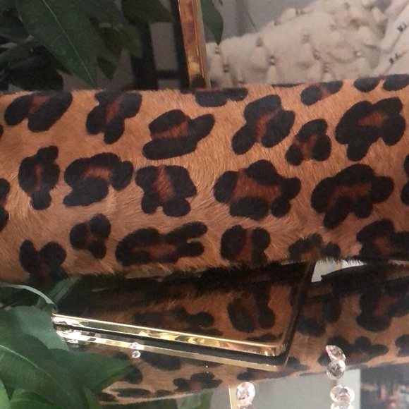 NWOT MAURIZIO TAIUTI ITALIAN LEATHER CALF HAIR CLUTCH/WRISTLET - Picture 3 of 5